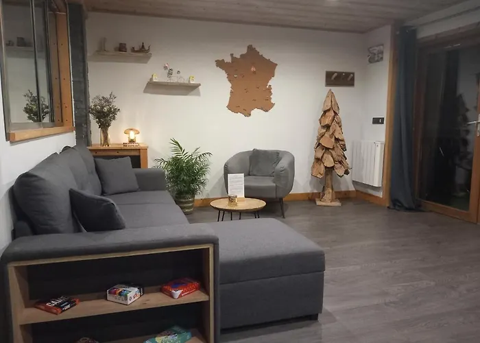 Les Hauts De Apartment *